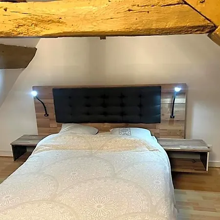 Ndiam 's Hotell